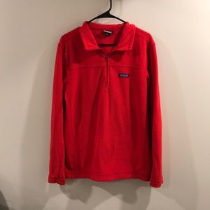 Red Patagonia pullover